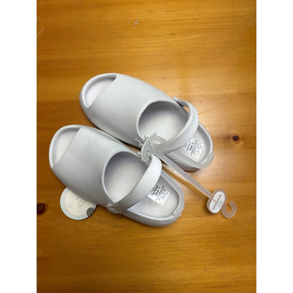 Koala Kids White Foam Slip On Sandals Clogs with Heel Strap KGV31172-K Size 2